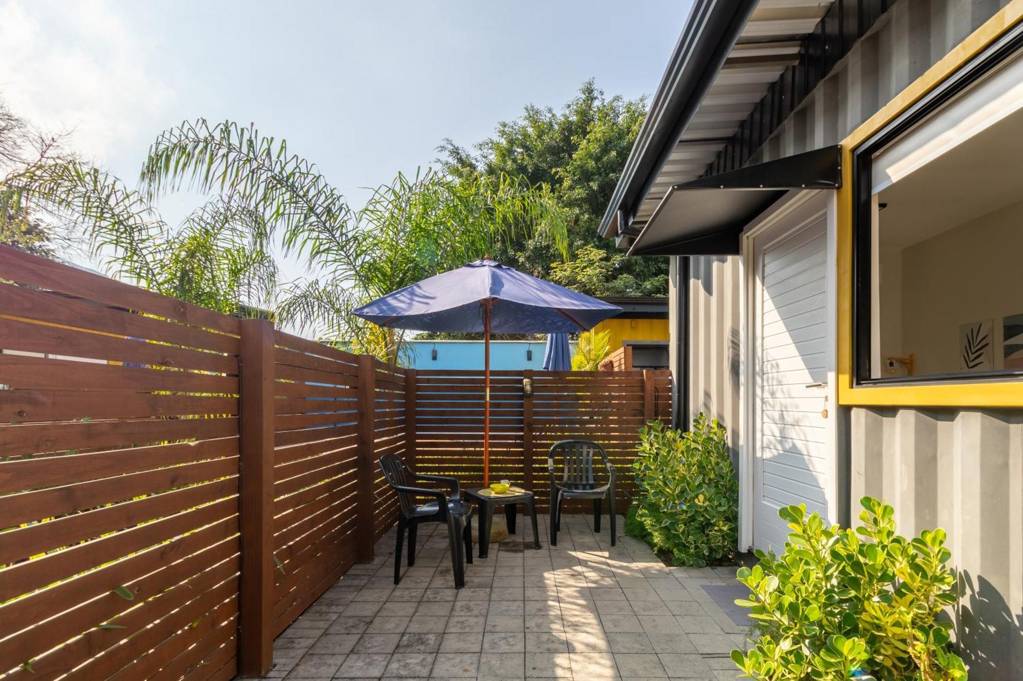 Apartamento Estacionamento-1000mbps-ac-smart Tv-piscina *